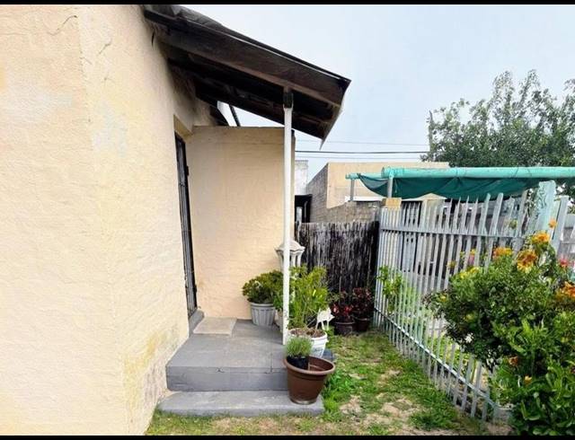 3 BEDROOM HOUSE FOR SALE IN KLEINKRANTZ